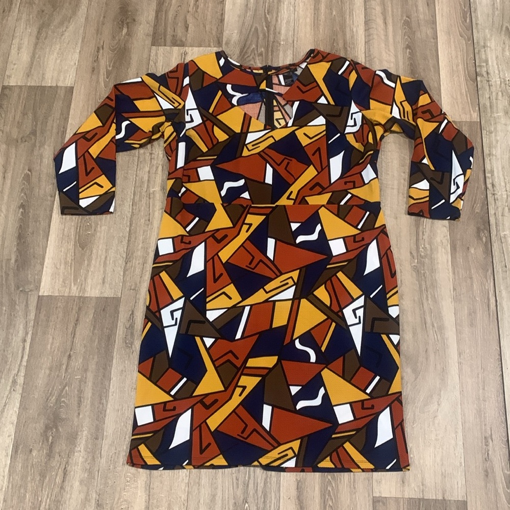 Geometric Patterned Dress - Multicolor - Picture 13 of 14